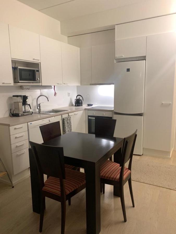 Modern Apartment Nearby Airport Вантаа Екстериор снимка