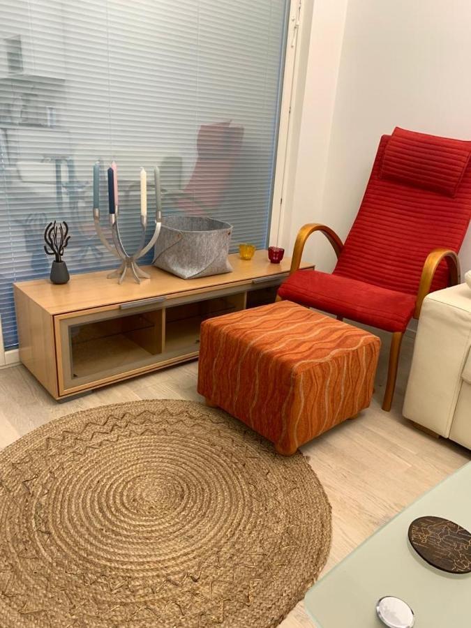 Modern Apartment Nearby Airport Вантаа Екстериор снимка