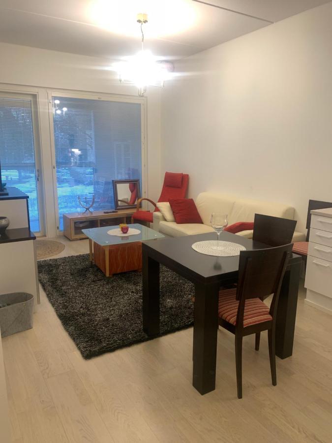 Modern Apartment Nearby Airport Вантаа Екстериор снимка